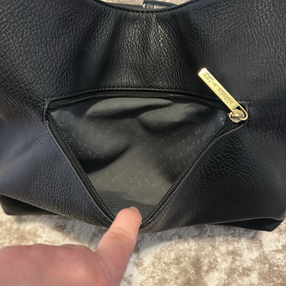 Olivia + Joy black shoulder handbag - Picture 5 of 5